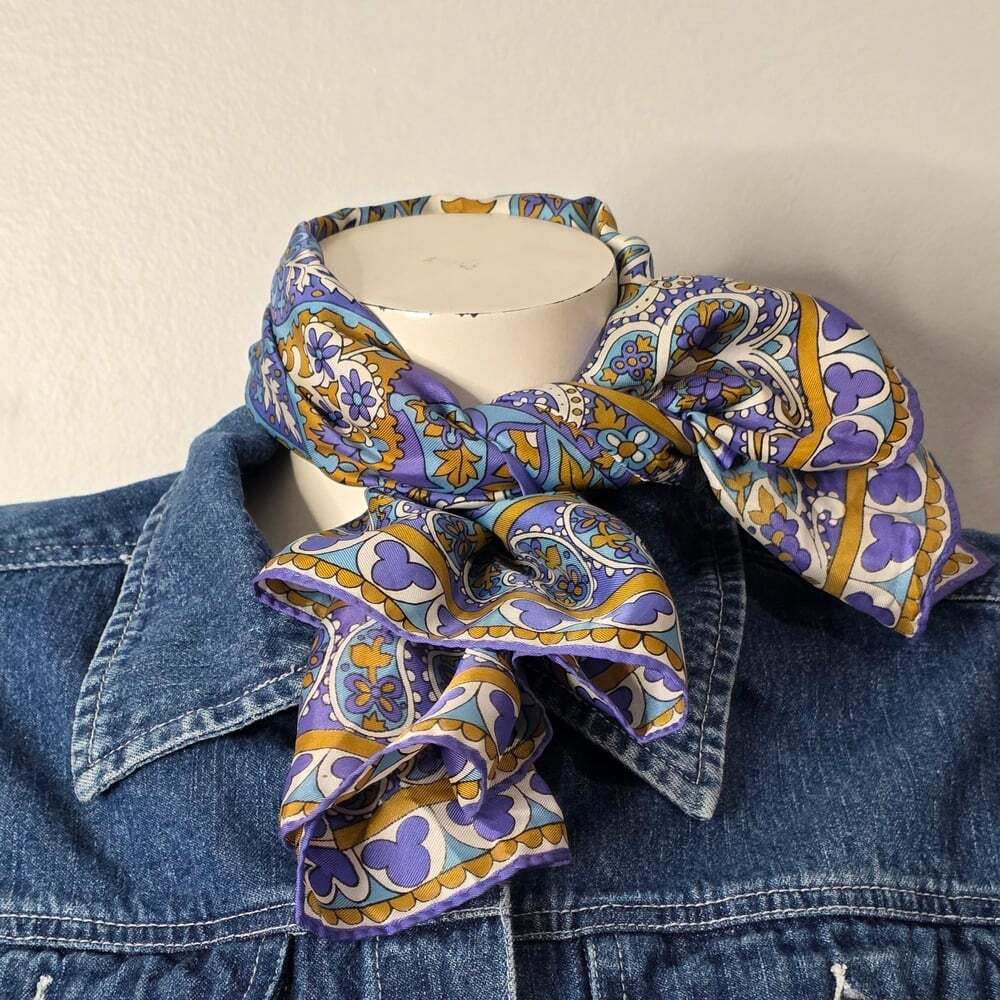 Vintage 1960s Vera Neumann Blue and Gold Scarf - Picture 2 of 9